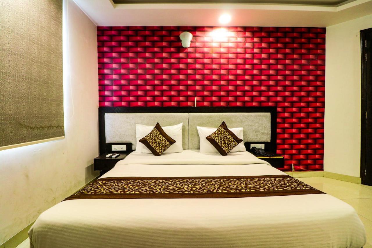 Hotel Olive Zone Near Delhi Airport New Delhi Bagian luar foto