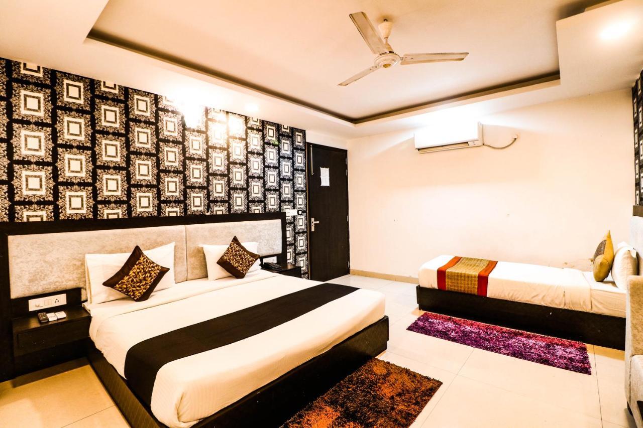 Hotel Olive Zone Near Delhi Airport New Delhi Bagian luar foto