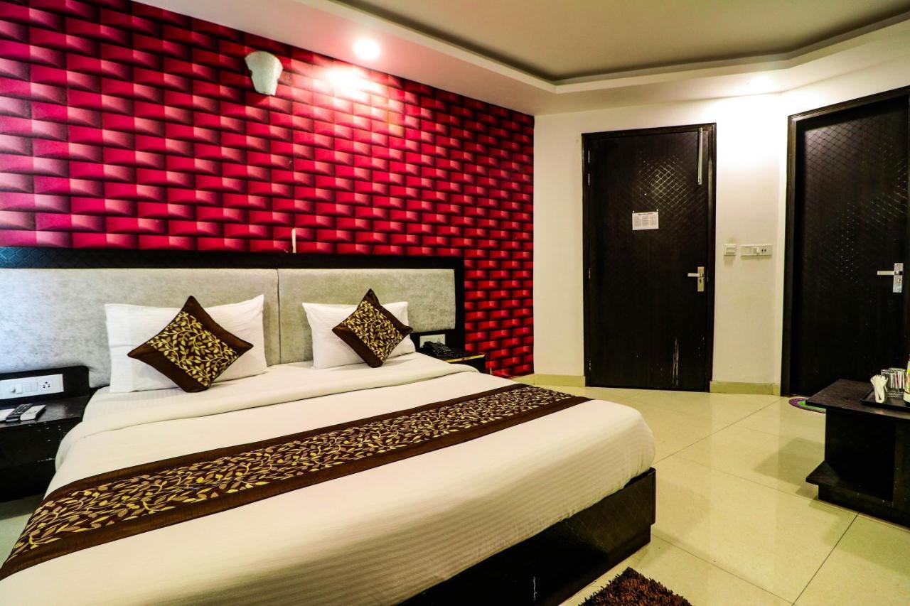 Hotel Olive Zone Near Delhi Airport New Delhi Bagian luar foto