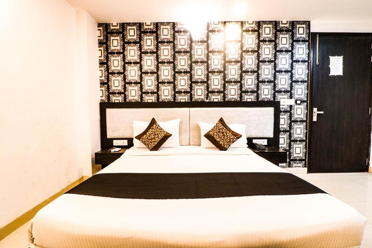 Hotel Olive Zone Near Delhi Airport New Delhi Bagian luar foto