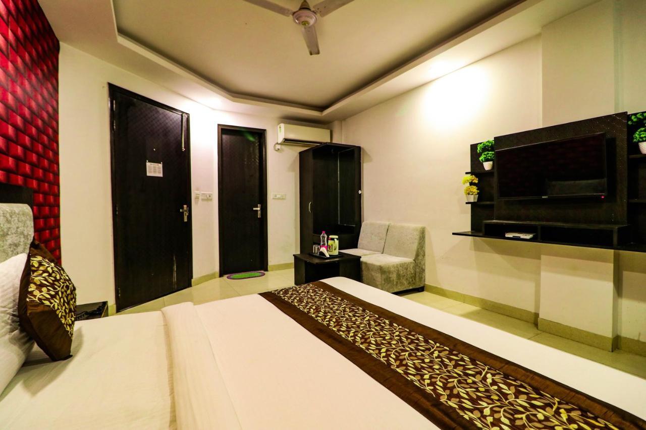 Hotel Olive Zone Near Delhi Airport New Delhi Bagian luar foto