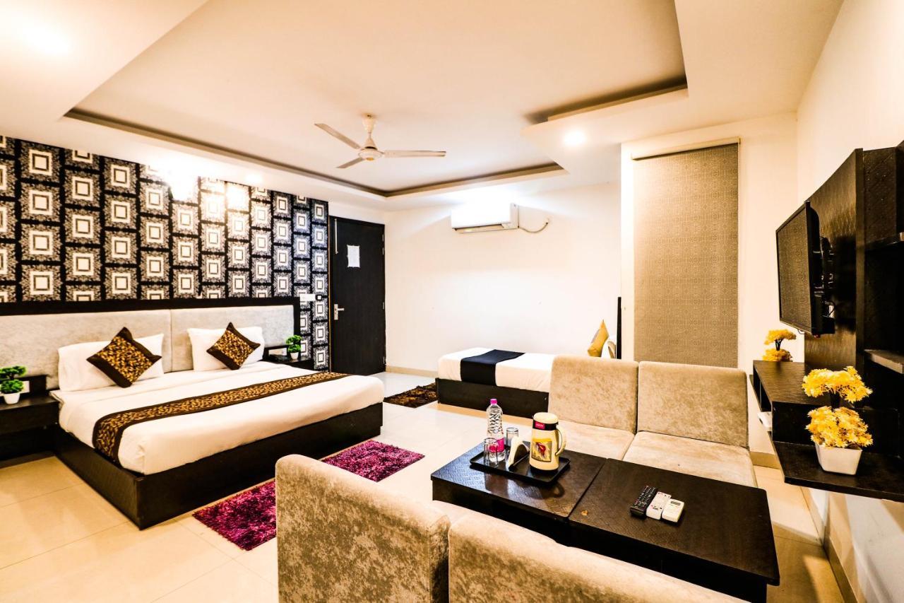 Hotel Olive Zone Near Delhi Airport New Delhi Bagian luar foto