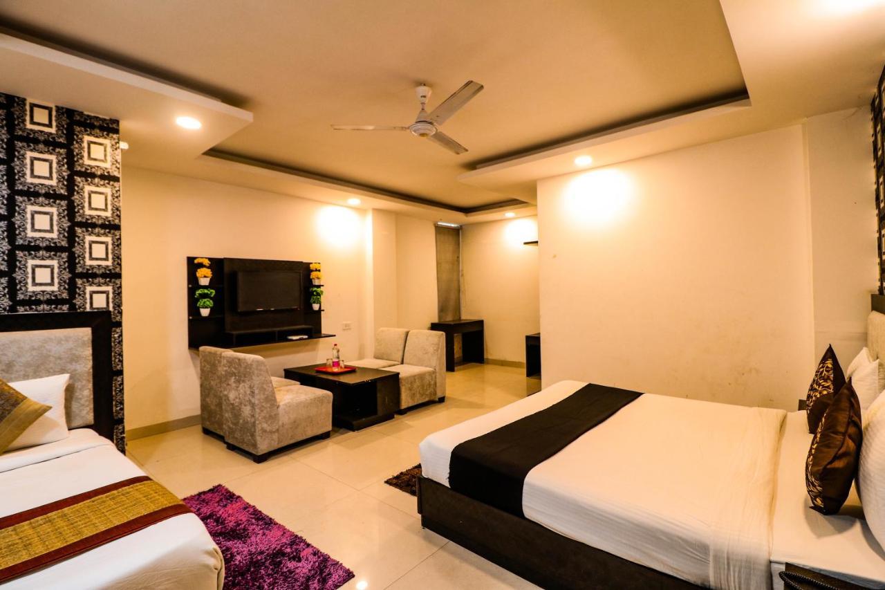 Hotel Olive Zone Near Delhi Airport New Delhi Bagian luar foto