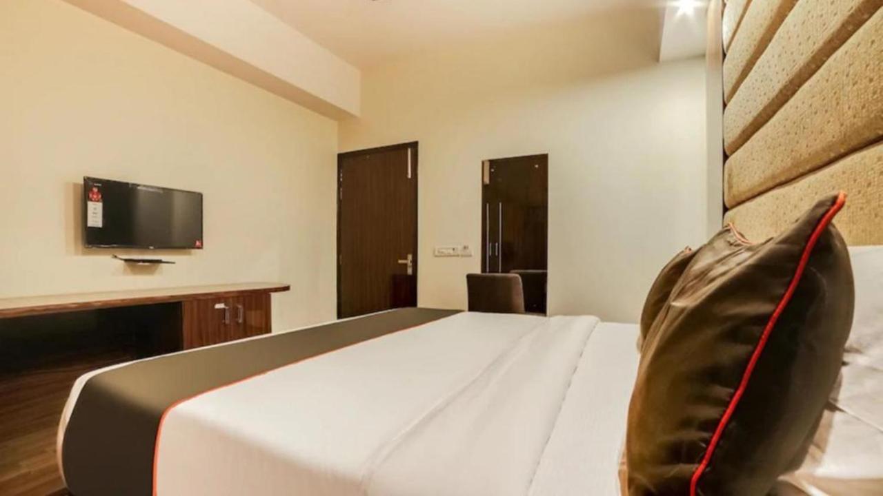 Hotel Olive Zone Near Delhi Airport New Delhi Bagian luar foto